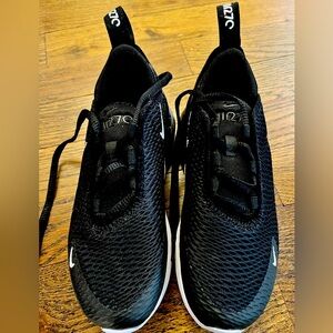 Nike Air Max 270 kids children sz 12 eu 29.5